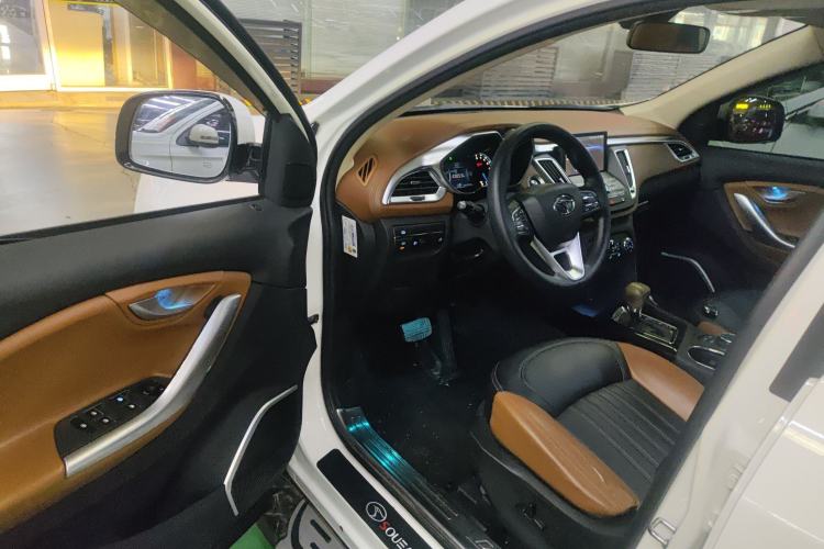 Used Soueast DX7 2015 1.5T Automatic Luxury Model
