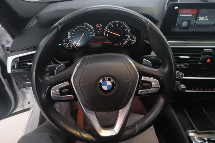 Used BMW 5 Series 2018 Restyled 530Li Leading Edition M Sport Package