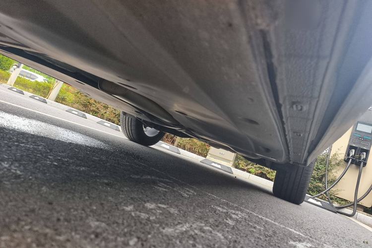 Used Volkswagen Tiguan L 2019 330TSI Automatic Two-Wheel Drive Smart Luxury Version China V Emission Standard
