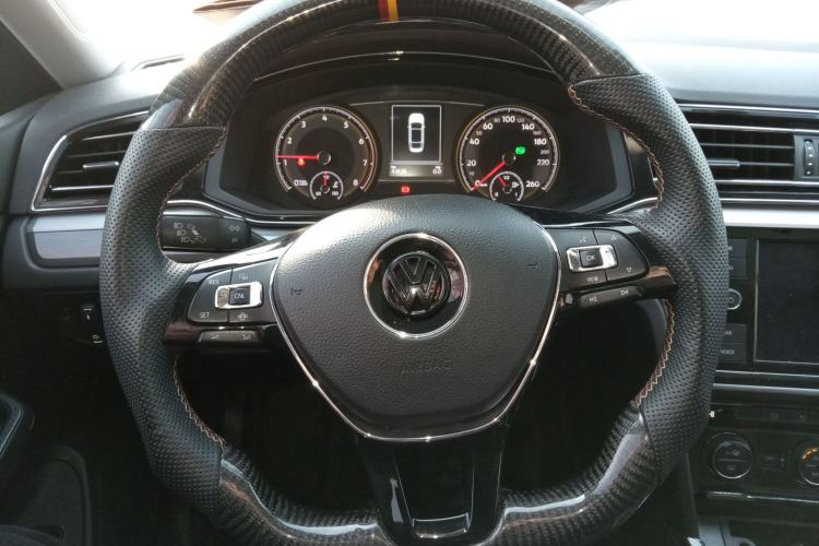 Used Volkswagen Lamando 2021 280TSI DSG Comfort Edition
