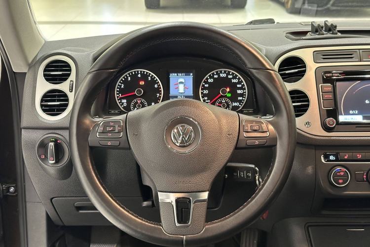 Used Volkswagen Tiguan 2013 2.0 TSI Automatic All-Wheel Drive Luxury Edition
