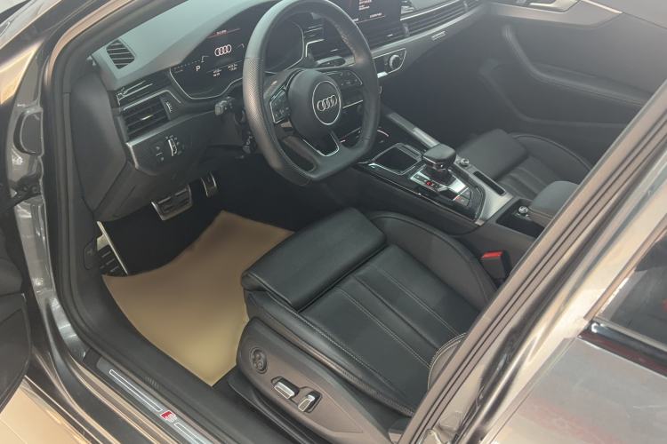 Used Audi A4L 2024 40 TFSI quattro RS Performance Package