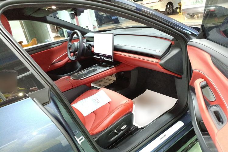 Used  SU7 2024 Four-Wheel Drive Ultra-Long Range Advanced Intelligent Driving Max Edition
