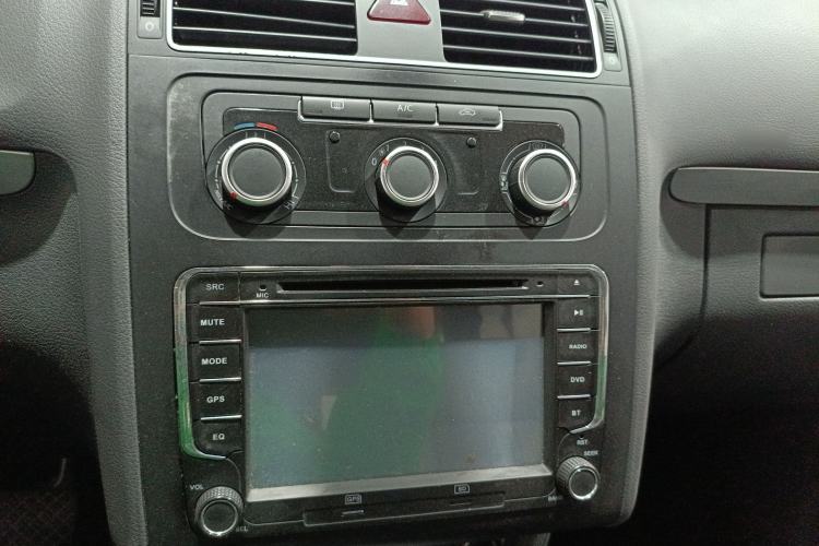 Used Volkswagen Touran 2015 1.4T DSG Comfort Edition 5 Seats
