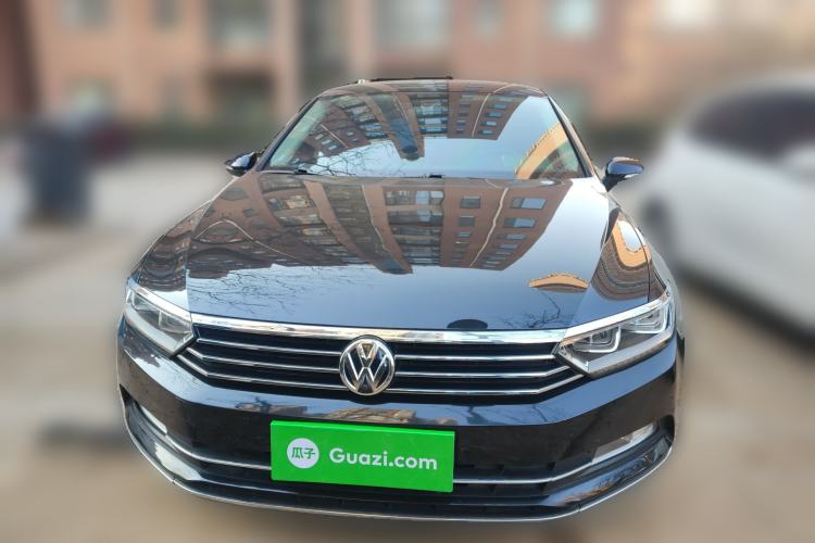 Used Volkswagen Magotan 2017 330TSI DSG Luxury Model
