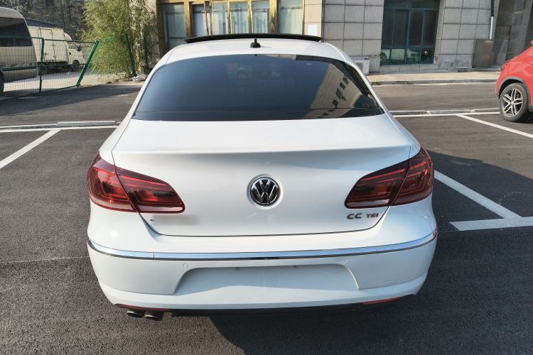 Used Volkswagen FAW-Volkswagen CC 2016 1.8TSI Luxury Model
