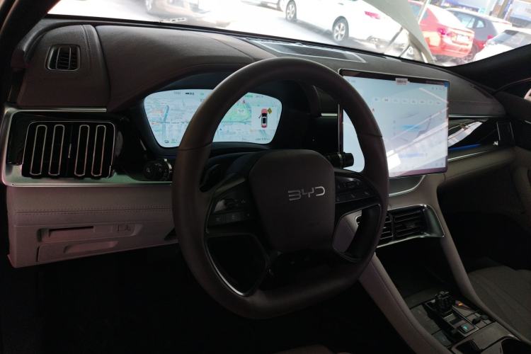 Used BYD Song PLUS New Energy 2025 EV Intelligent Driving Version 520km Premium Model