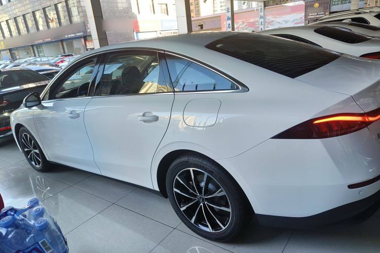 Used Roewe D7 2025 DMH 125km World Champion Excellence Edition
