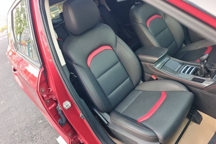 Used Changan CS55 2017 1.5T Manual Colorful Edition