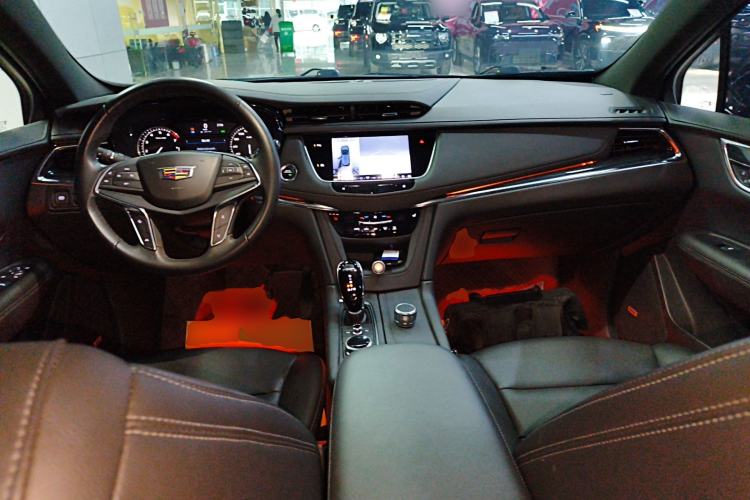 Used Cadillac XT5 2022 2.0T Two-Wheel Drive Luxury Version