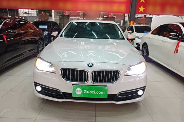 Used BMW 5 Series 2014 525Li Luxury Design Package
