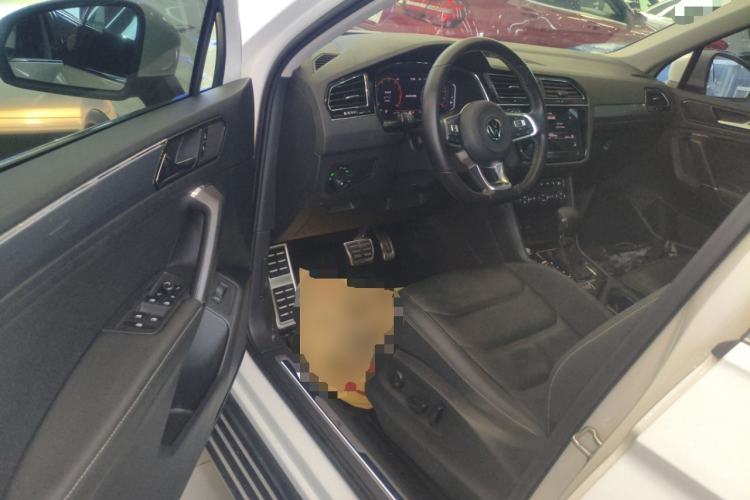 Used Volkswagen Tiguan L 2021 380TSI Automatic All-Wheel Drive R-Line Comfort Plus 7-Seater
