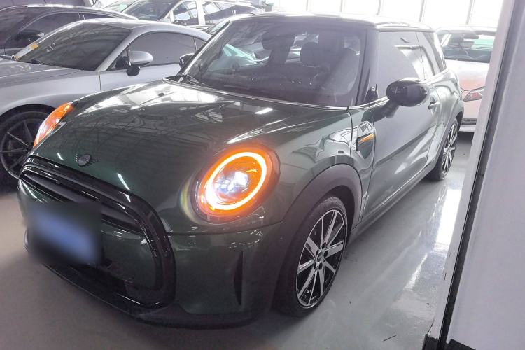 Used  MINI 2023 1.5T COOPER Artist
