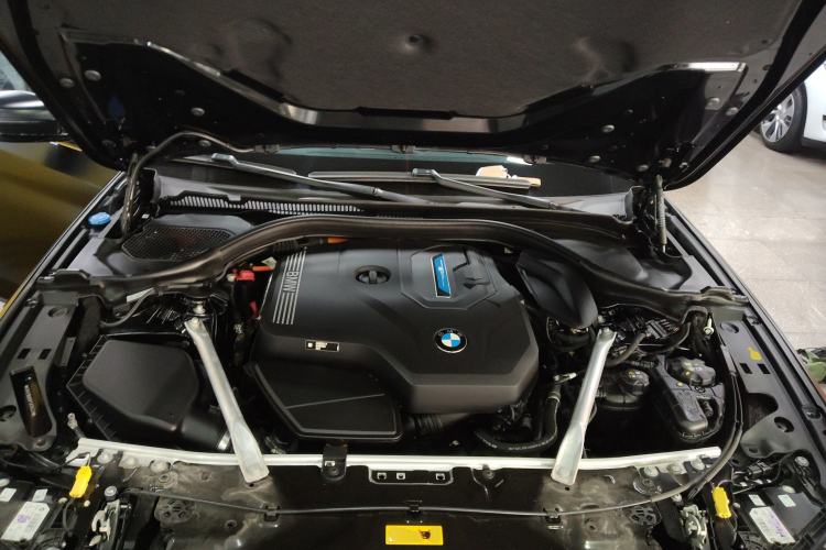 Used BMW 5 Series New Energy 2022 Second Facelift 535Le M Sport Package
