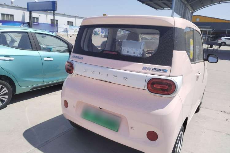 Used Wuling Hongguang MINIEV 2024 3rd Generation 215km Youth Edition
