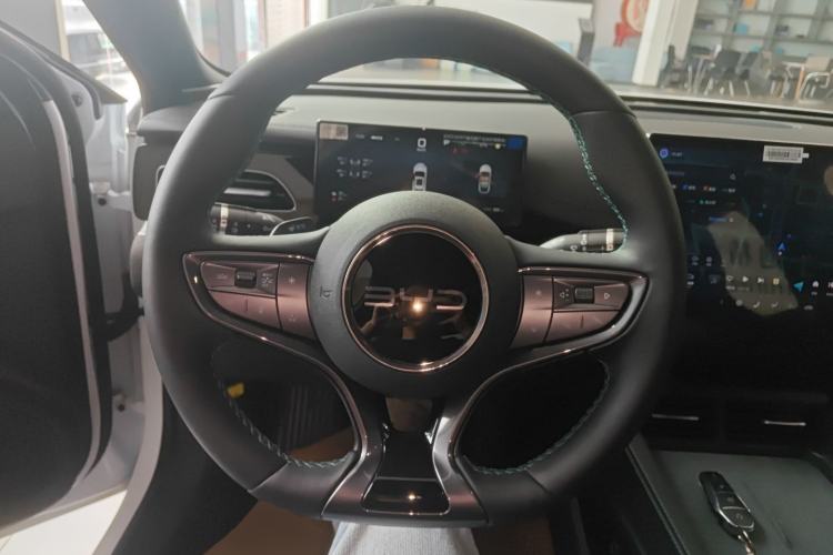 Used BYD Seal 06 New Energy 2025 DM-i Smart Drive 120KM Deluxe Model
