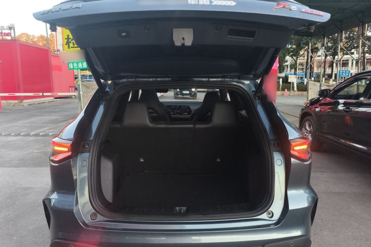 Used Oshan X5 PLUS 2023 Revised 1.5T DCT Excellence Edition
