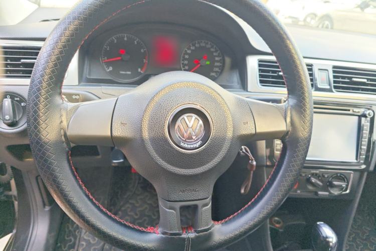 Used Volkswagen Santana 2015 1.6L Automatic Comfort Edition