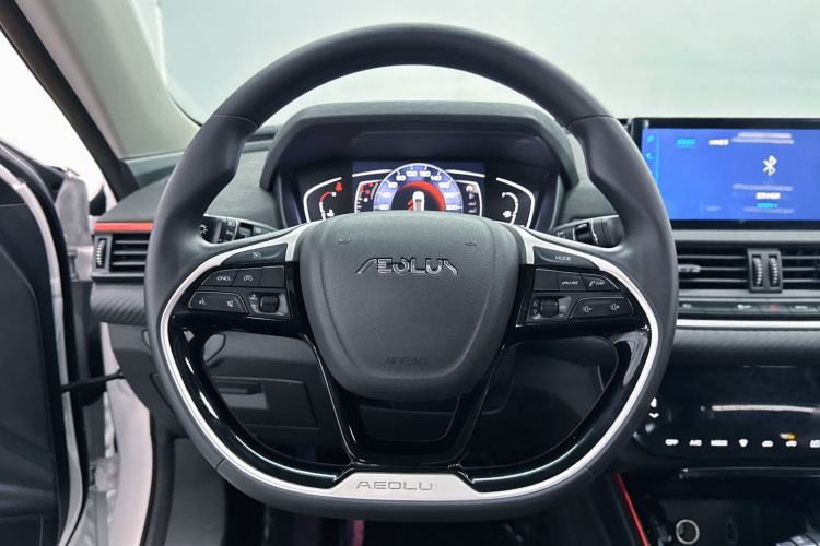 Used Dongfeng Aeolus Yixuan 2021 230T Automatic Chasing Shadow Edition
