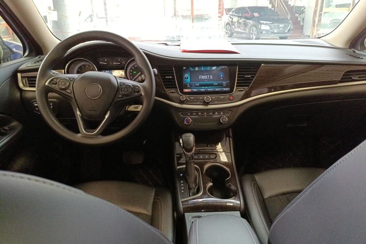 Used Buick Verano 2018 Sedan 20T Dual-Clutch Leading Model