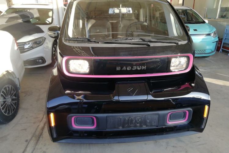 Used Baojun KiWi EV 2022 Designer Lite Edition Lithium Iron Phosphate
