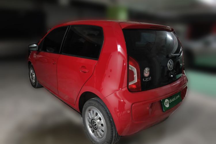 Used Volkswagen up! 2015 1.0L move up!