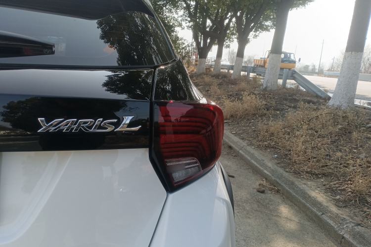 TDK.VehicleDetails.img