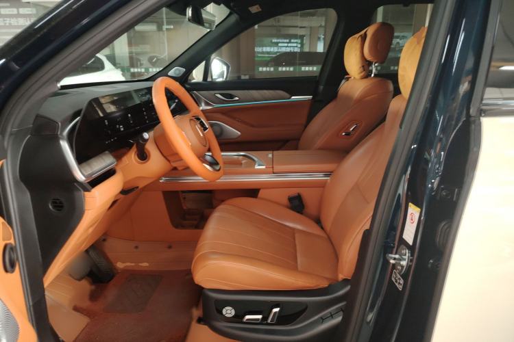 Used Wey Lanshan 2023 Four-Wheel Drive Ultra-Long Range Version
