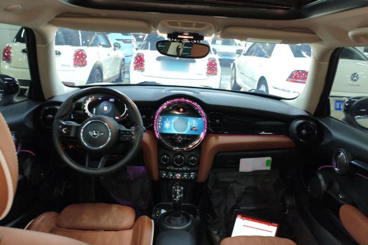 Used  MINI 2022 Updated 1.5T COOPER Artist
