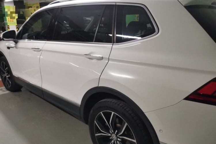 Used Volkswagen Tiguan L 2019 330TSI Automatic Two-Wheel Drive Smart Luxury Version China VI Standard