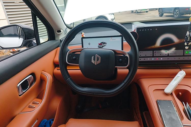 Used Leapmotor C16 2024 Range-Extended 200 Luxury Edition