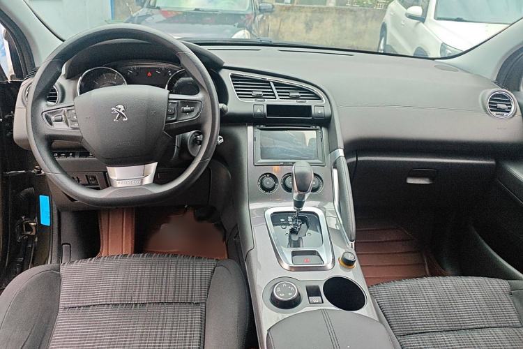 Used Peugeot 3008 2016 1.6THP Automatic Classic Edition
