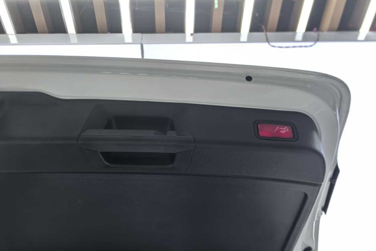 Used Mercedes-Benz GLE 2018 GLE 320 4MATIC Dynamic Edition Collector's Edition
