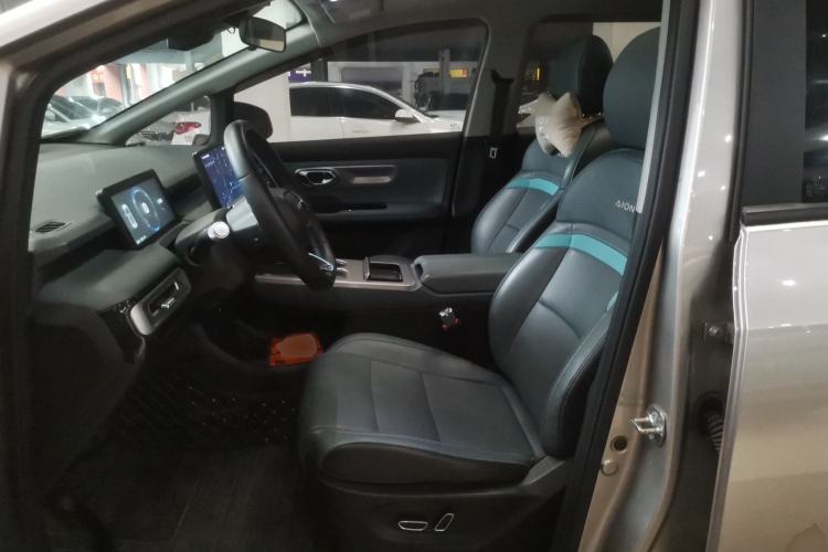 Used AION Y 2023 Plus 510 Smart Edition