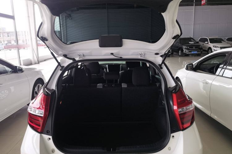 Used Toyota YARiS L 2021 1.5L CVT Leading Edition
