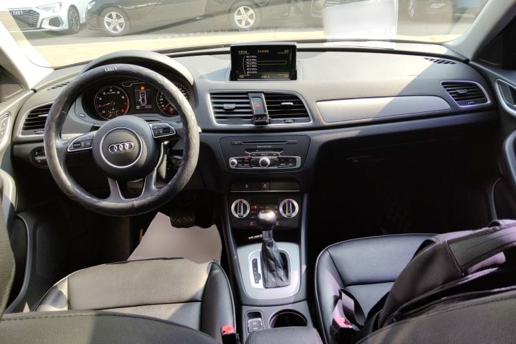 Used Audi Q3 2015 30 TFSI Ambition Edition