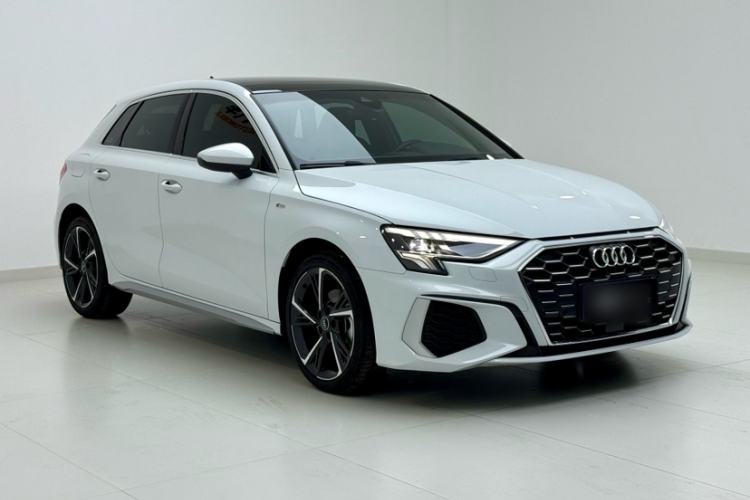 Used Audi A3 2024 Sportback 35 TFSI Fashionable Sports Model
