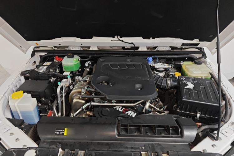 Used Beijing Auto BJ40 2023 2.0D Automatic Four-Wheel Drive Blade Hero Edition Adventurer Type
