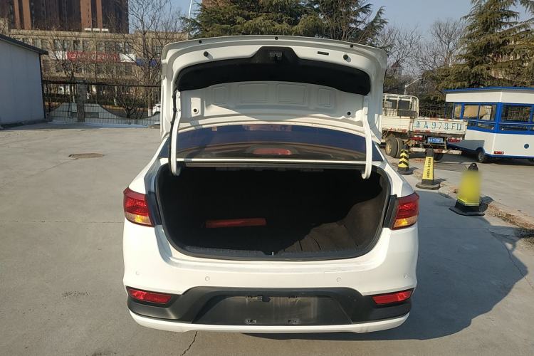 Used Kia K2 2017 Sedan 1.4L Automatic GLS
