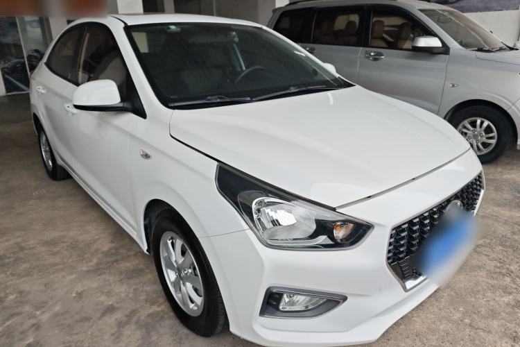 Used Hyundai Verna 2017 1.4L Automatic YueXiang Edition China V-standard