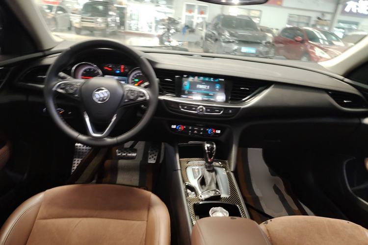 Used Buick Regal 2017 20T Luxury Model
