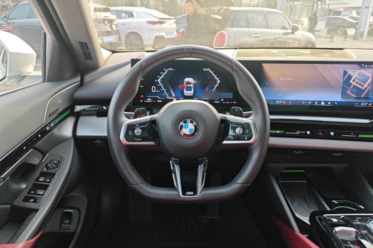 Used BMW 5 Series 2024 525Li M Sport Package
