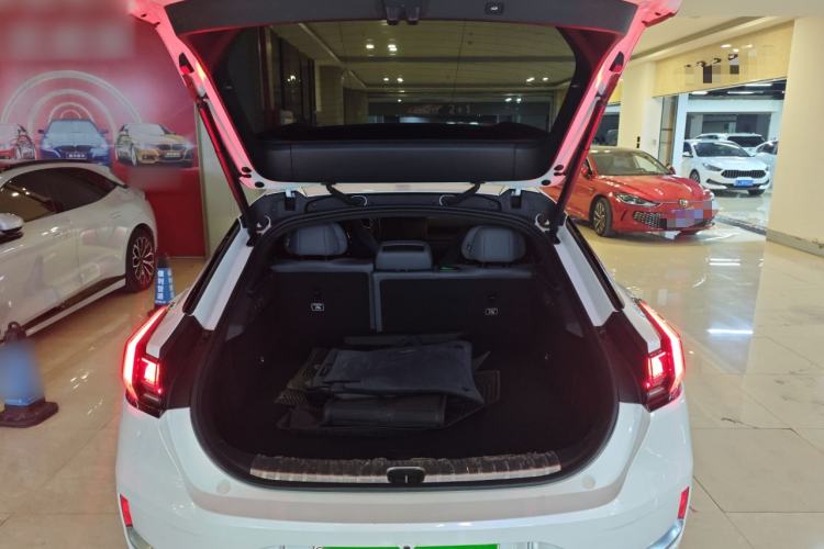 Used Zeekr 001 2023 WE Edition 100 kWh
