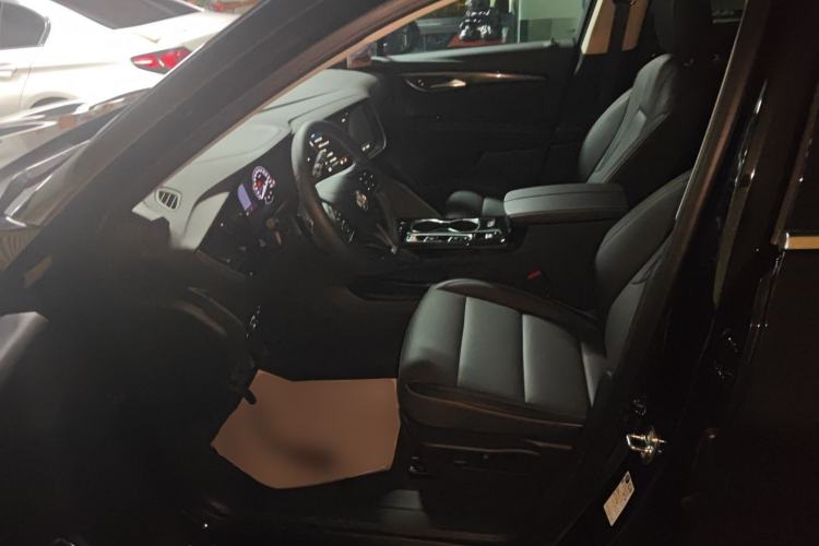 Used Buick Envision 2023 Encore S 652T Two-Wheel-Drive Luxury Model
