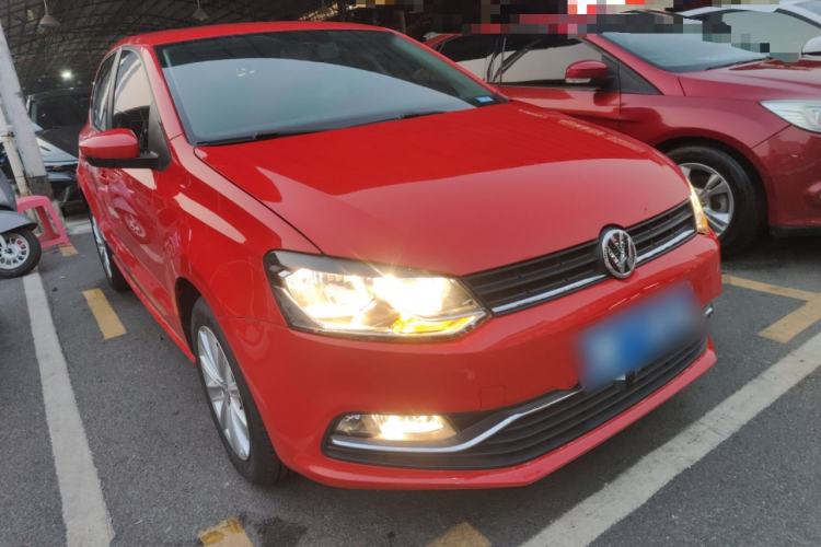 Used Volkswagen Polo 2016 1.6L Automatic Comfort Model
