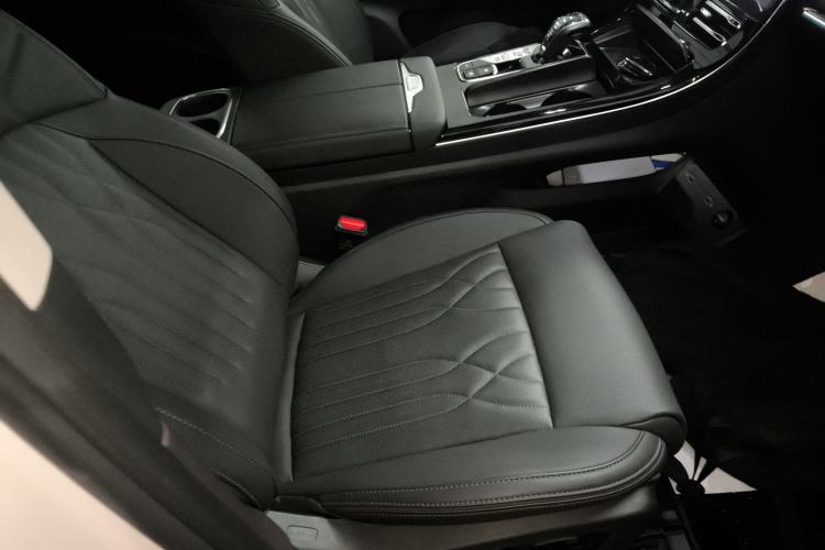 Used GAC Trumpchi M8 2024 Master Series Super Hybrid Edition
