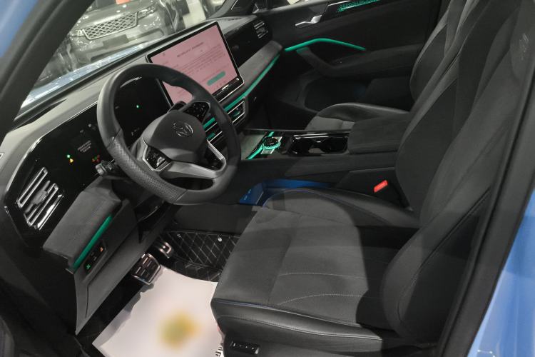 Used Volkswagen Tiguan L 2024 PRO 380TSI Four-Wheel Drive R-Line Prestige Edition
