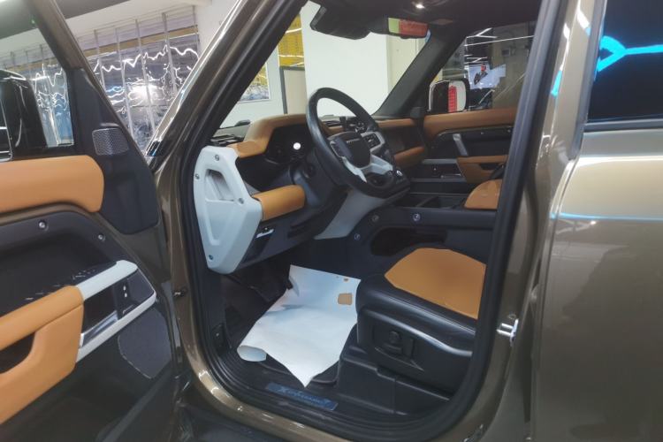 Used Land Rover Defender 2024 110 3.0T P400 X-DYNAMIC HSE
