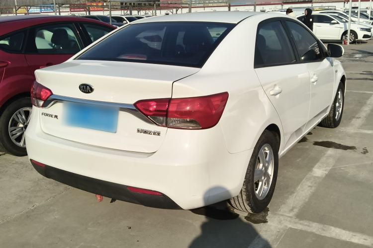 Used Kia Forte 2014 1.6L MT GL
