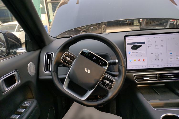 Used Li Auto L8 2023 Pro Model